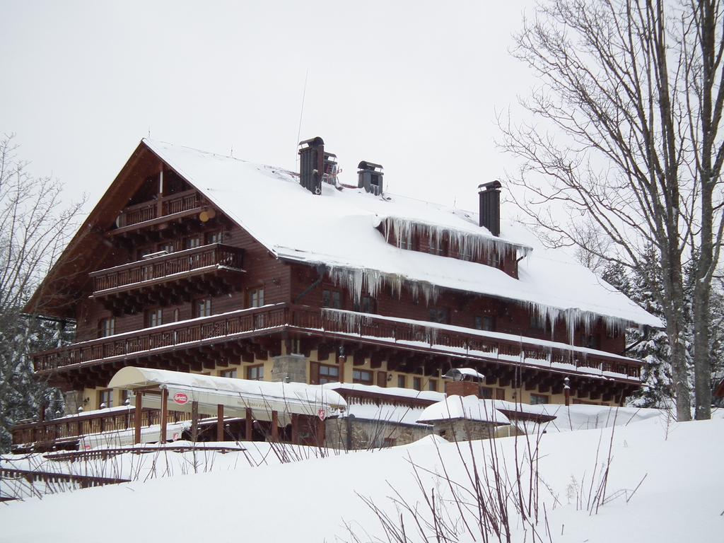 Hotel Alpska Vyhlidka Kvilda Exterior photo